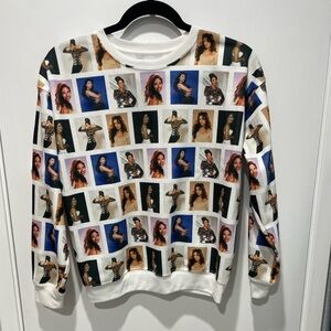 Selena Crewneck Juniors Size 13/14